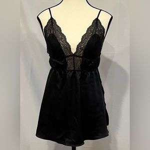 NWOT Victoria’s Secret Black Baby‎ Doll Lingerie